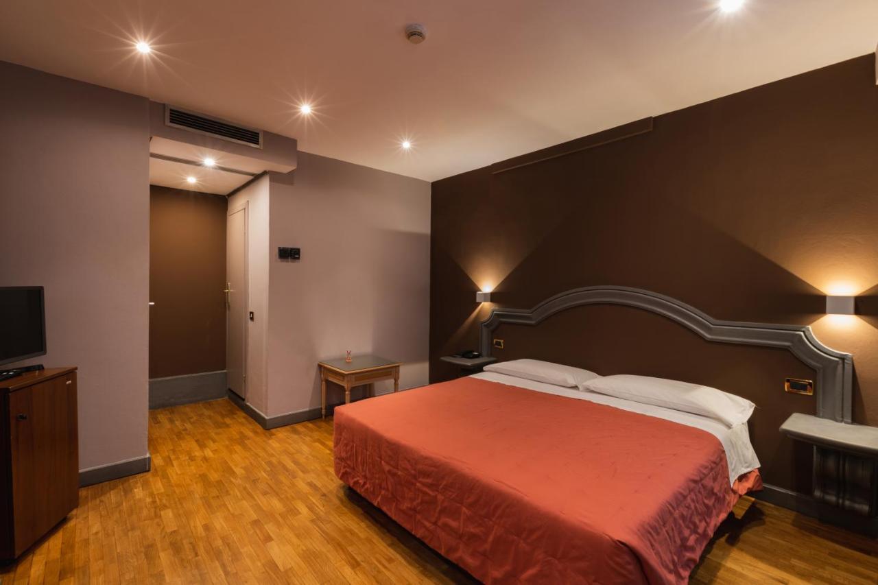 Hotel Unicorno Florencja Zewnętrze zdjęcie