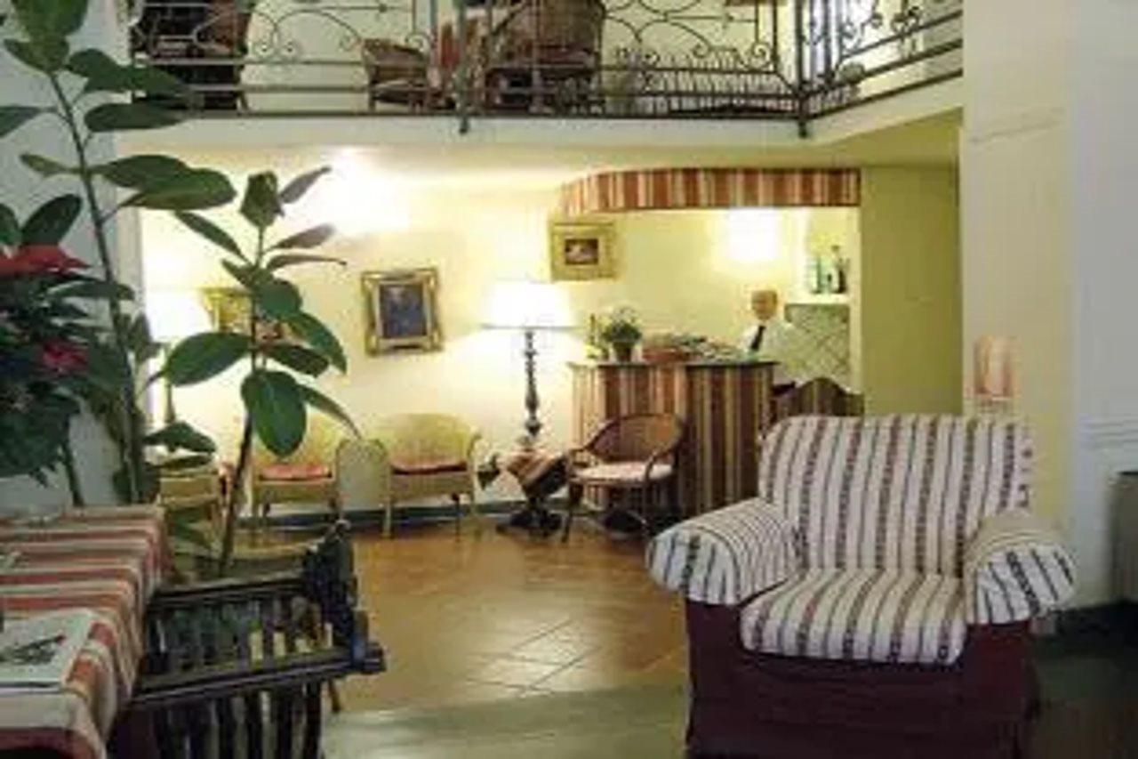 Hotel Unicorno Florencja Zewnętrze zdjęcie